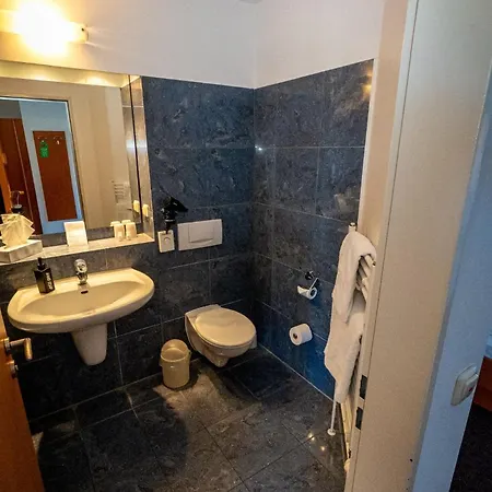 Adler & Eventlocation Gmbh