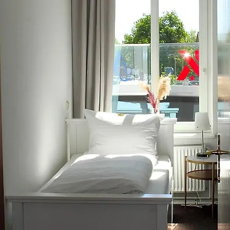 Adler & Eventlocation Gmbh * Itzehoe