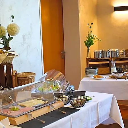 Adler & Eventlocation Gmbh Szálloda Itzehoe