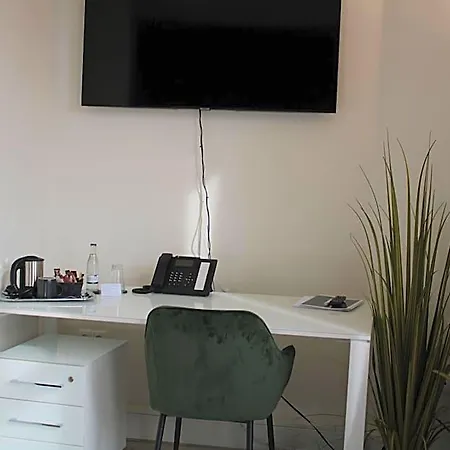 Adler & Eventlocation Gmbh Hotel